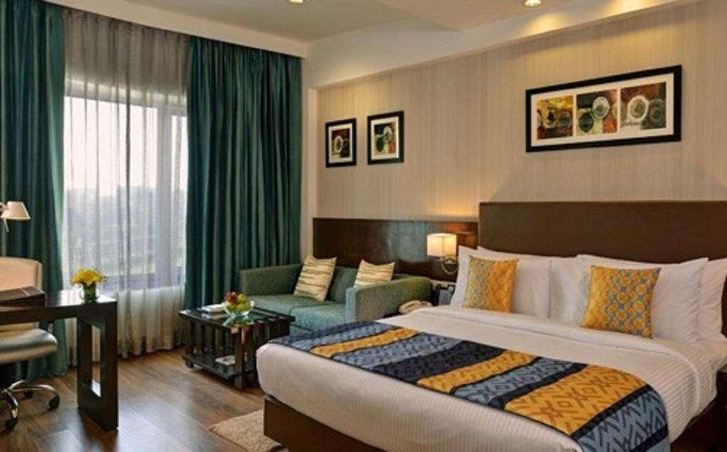 Fortune Park Orange - Member ITC Hotel Group, Bhiwadi Restaurant foto